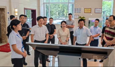 政企联手强强合作，共同索求发展机缘——岳阳市政协辅导和企业家们莅临领导